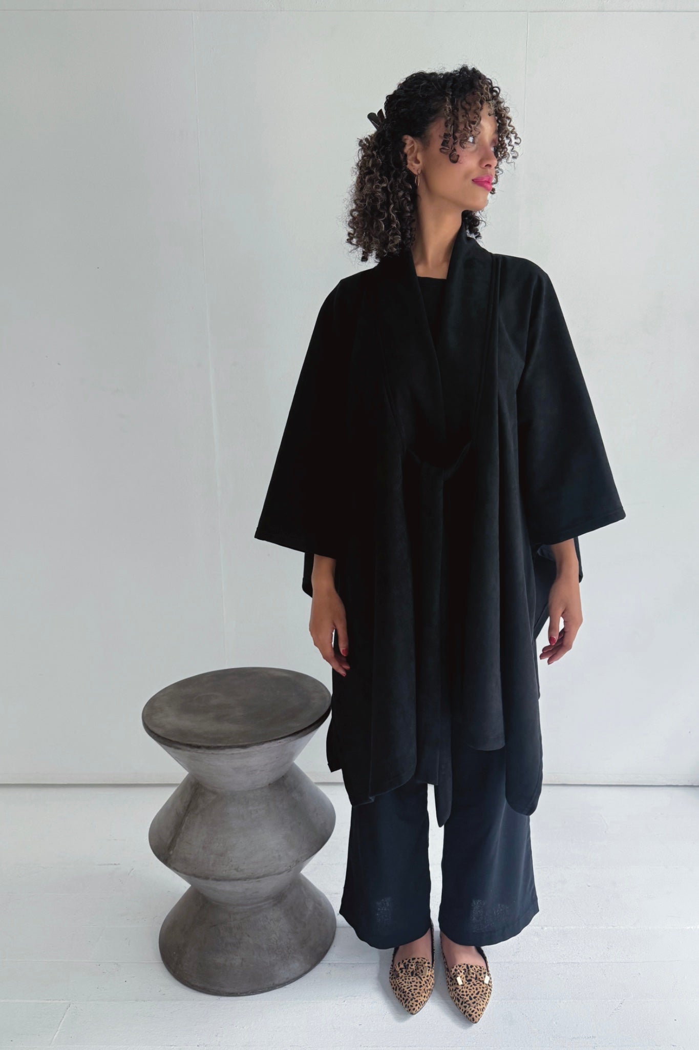 Kova Cape Jacket | Black