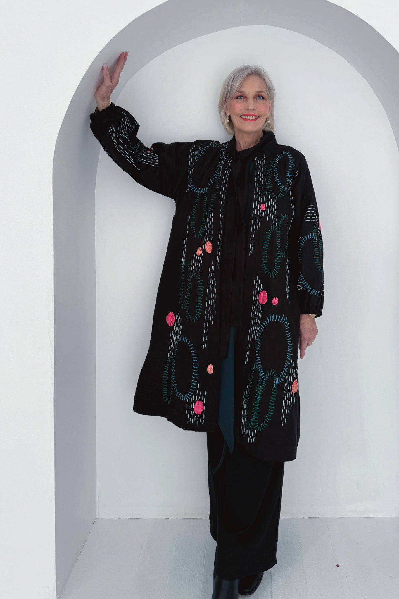Hand Embroidery Bow Coat