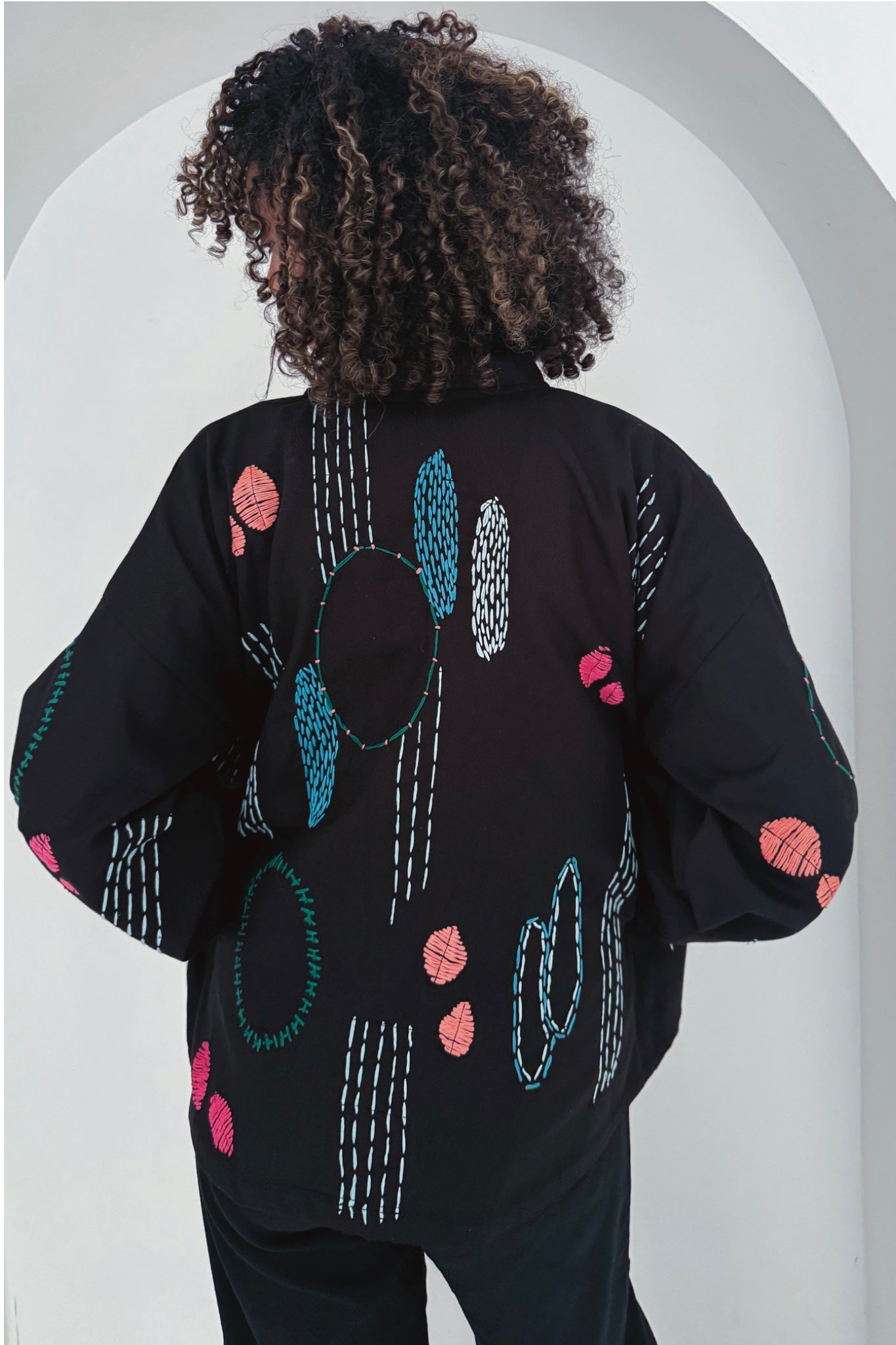 Hand Embroidery Cropped Bow Jacket