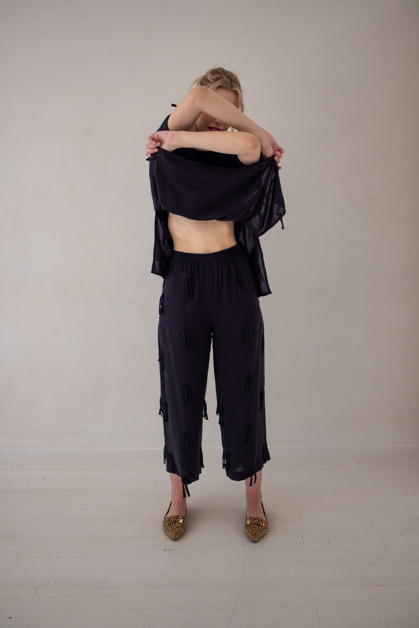 Texture Pants | Black