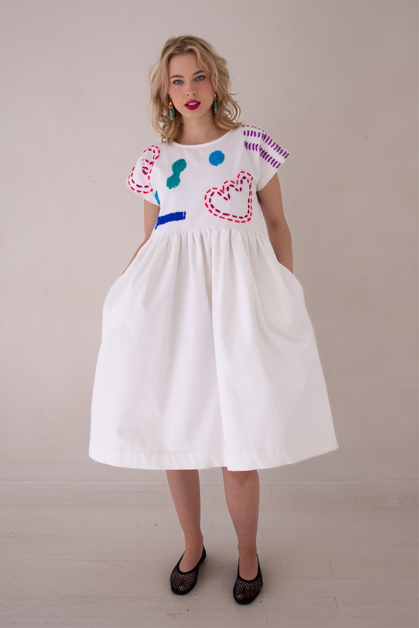 Doodle Embroidery Dress  | White