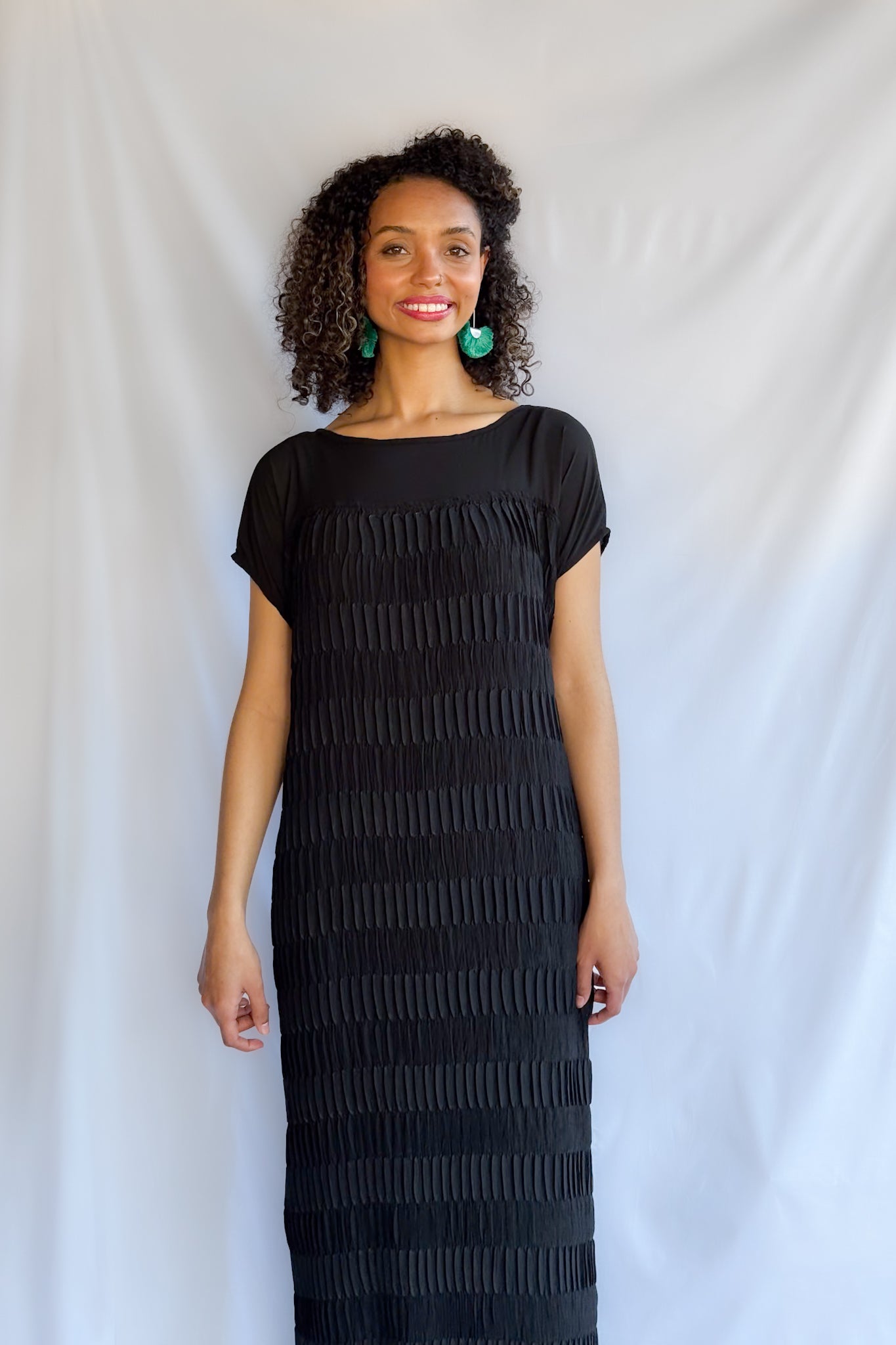 NOIR PLEATS DRESS